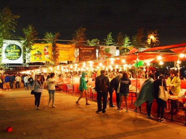 야시장/행사 운영 분위기